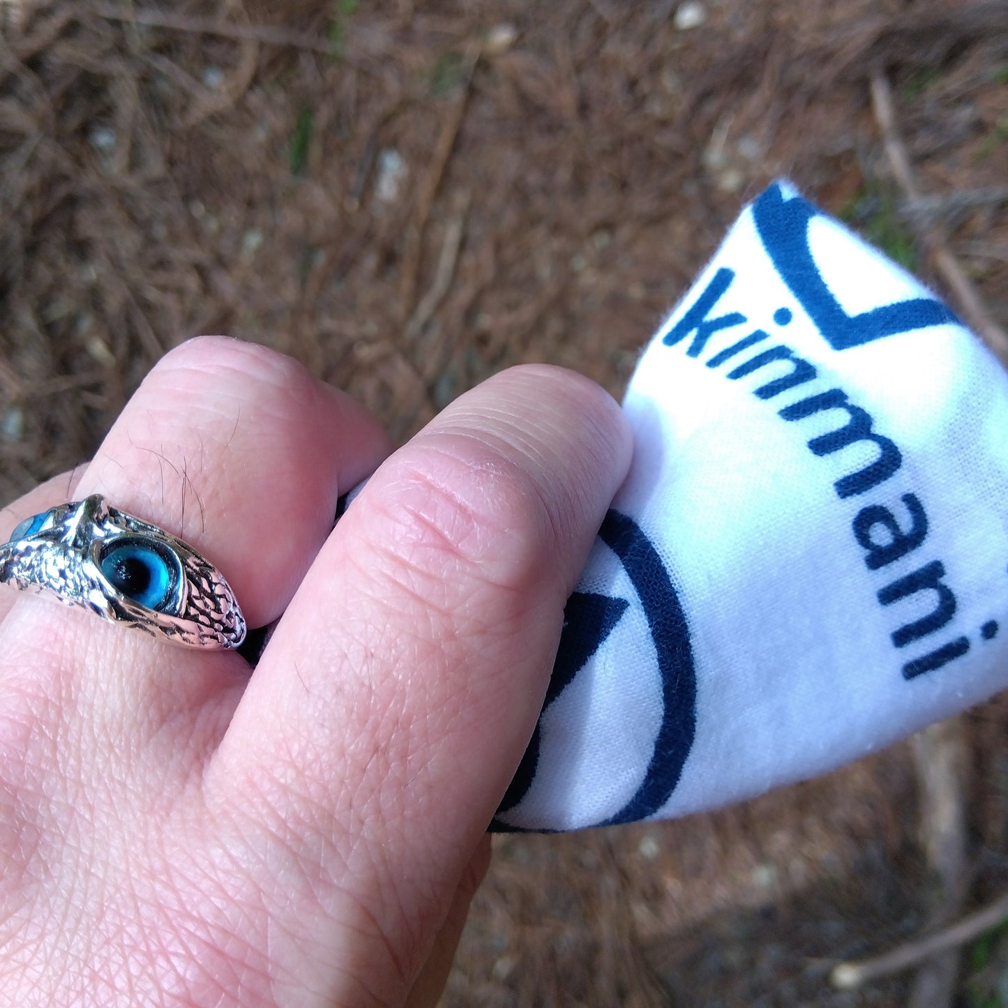 kinmani公式アイテム第1号 手拭い 白地